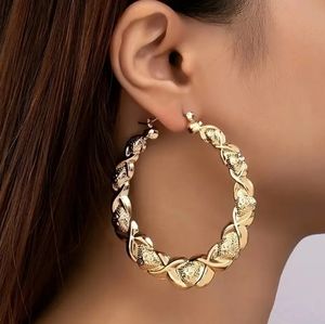 Retro Gold Hoop Earrings